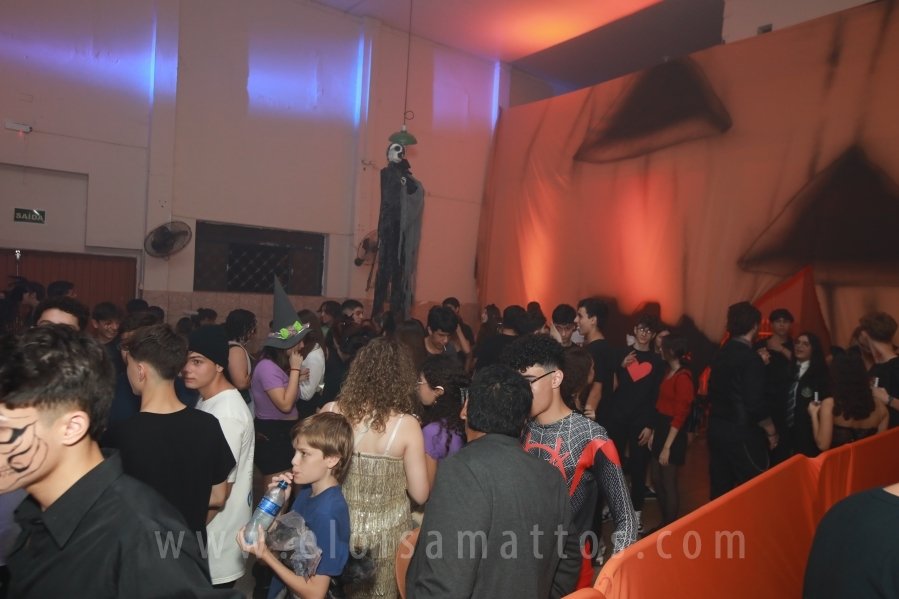 HOUNTED HOUSE – 30ª EDIÇÃO DO HALLOWEEN CNA - Eloisa Mattos