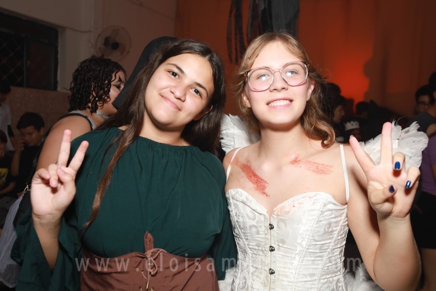 HOUNTED HOUSE – 30ª EDIÇÃO DO HALLOWEEN CNA - Eloisa Mattos