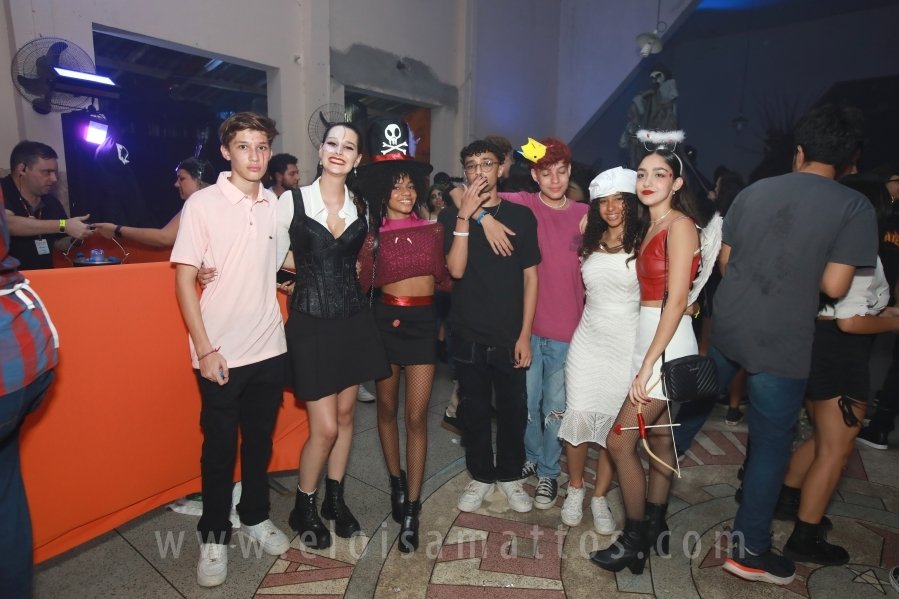 HOUNTED HOUSE – 30ª EDIÇÃO DO HALLOWEEN CNA - Eloisa Mattos