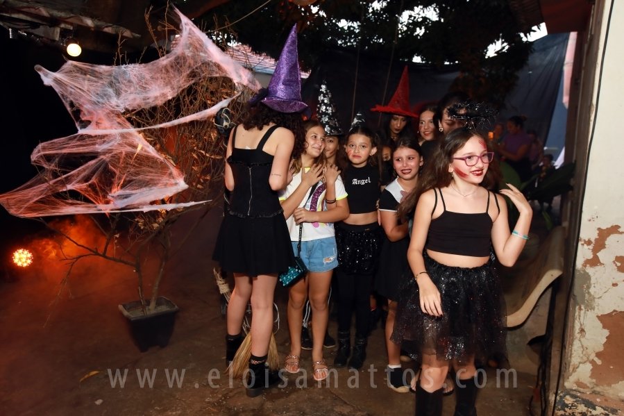 HOUNTED HOUSE – 30ª EDIÇÃO DO HALLOWEEN CNA - Eloisa Mattos