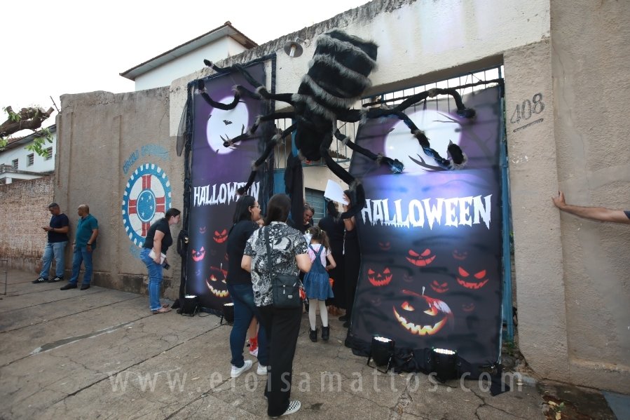 HOUNTED HOUSE – 30ª EDIÇÃO DO HALLOWEEN CNA - Eloisa Mattos