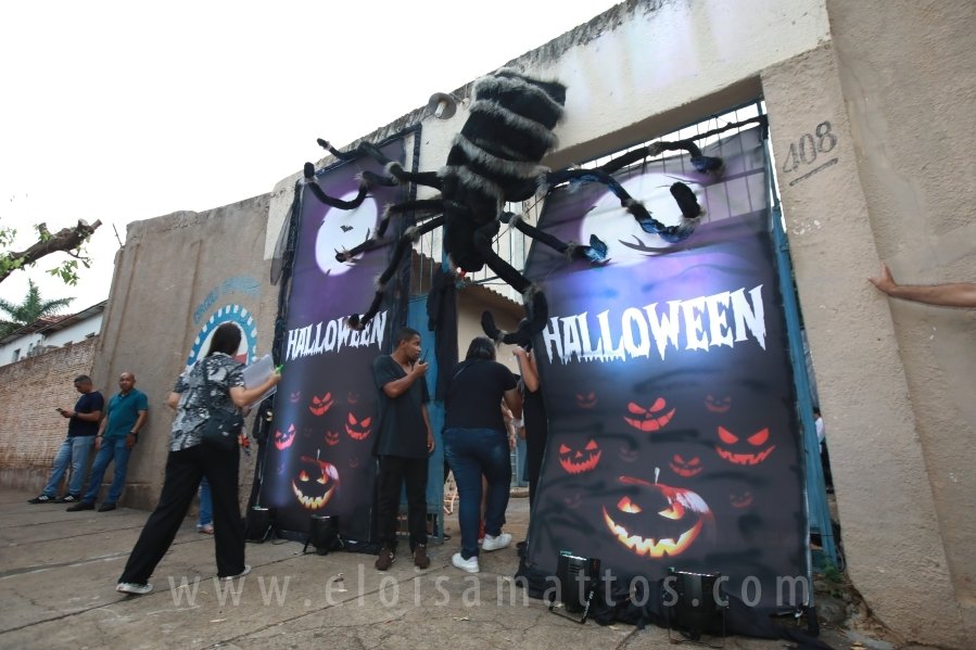 HOUNTED HOUSE – 30ª EDIÇÃO DO HALLOWEEN CNA - Eloisa Mattos