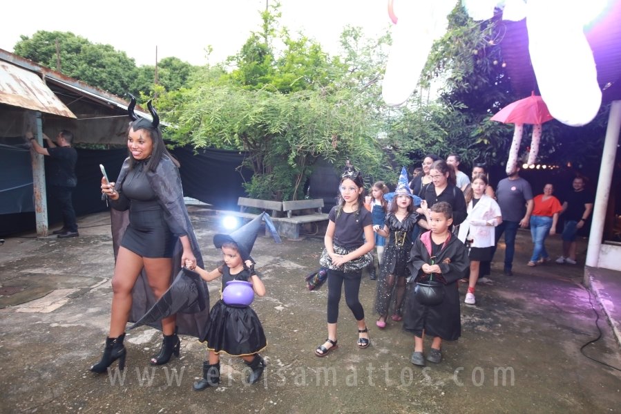 HOUNTED HOUSE – 30ª EDIÇÃO DO HALLOWEEN CNA - Eloisa Mattos