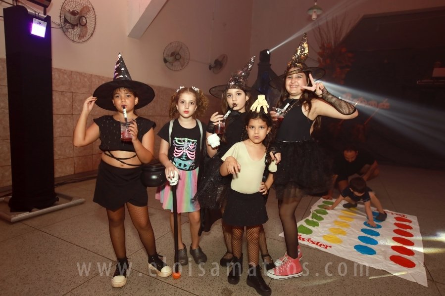 HOUNTED HOUSE – 30ª EDIÇÃO DO HALLOWEEN CNA - Eloisa Mattos