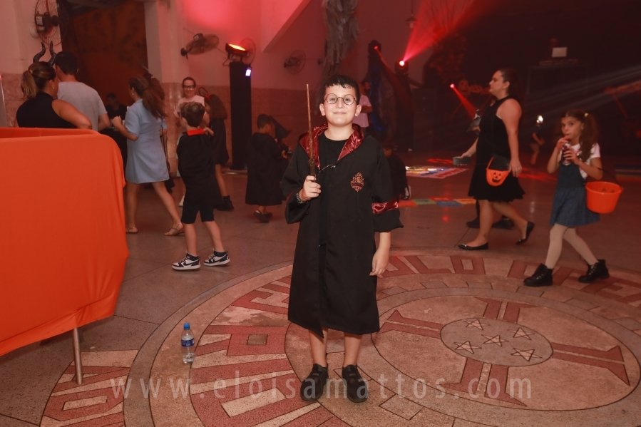 HOUNTED HOUSE – 30ª EDIÇÃO DO HALLOWEEN CNA - Eloisa Mattos