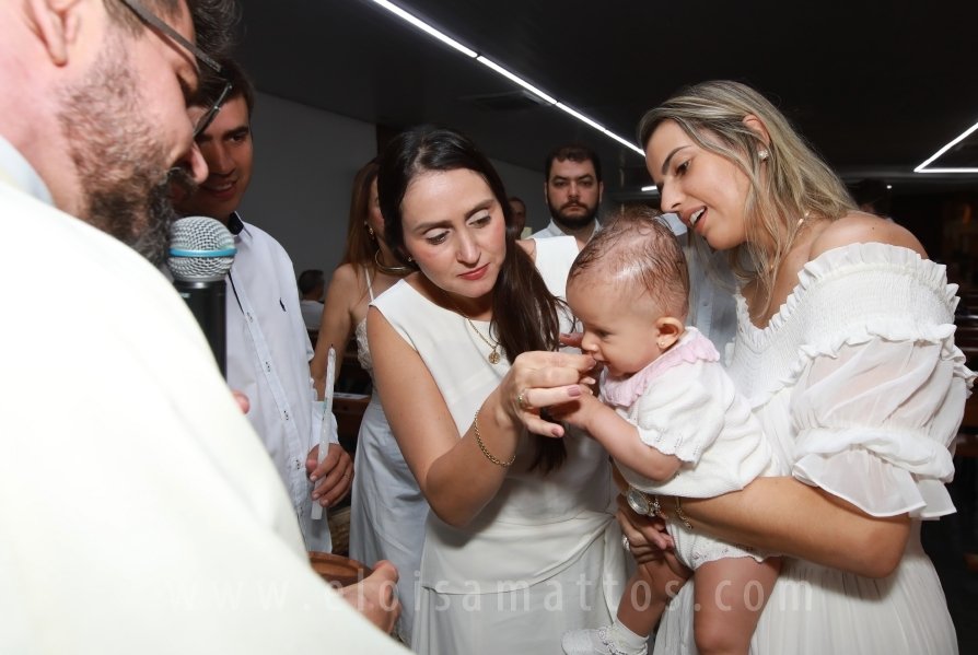 BATIZADO DE AMANDA DURIGAN SIRIANI RODRIGUES SAMARA – IGREJA MARIA MÃE DE DEUS - Eloisa Mattos