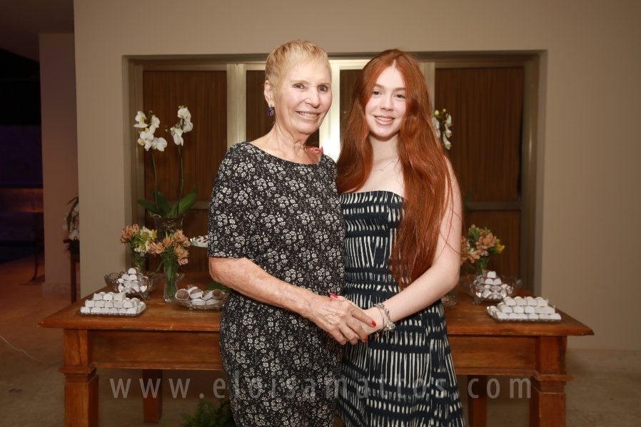 ANIVERSÁRIO DA PROF. DRA. FERNANDA SOUBHIA LIEDTKE – UNIOFTAL - Eloisa Mattos