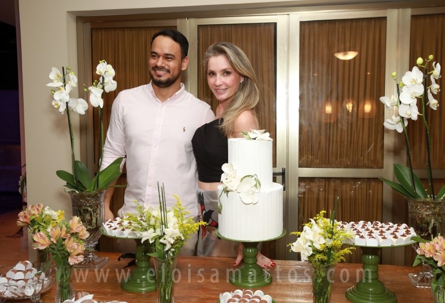 ANIVERSÁRIO DA PROF. DRA. FERNANDA SOUBHIA LIEDTKE – UNIOFTAL - Eloisa Mattos