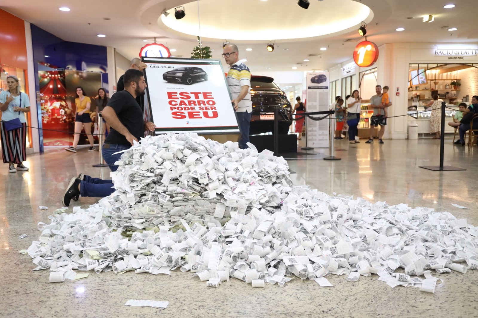 RIOPRETO SHOPPING DIVULGA GANHADORA DA CAMPANHA DE NATAL