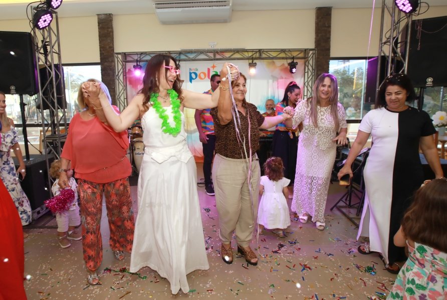 ANIVERSÁRIO DE 1 ANO DA CECÍLIA ZAFANI ARID – “MARGARIDAS” - Eloisa Mattos