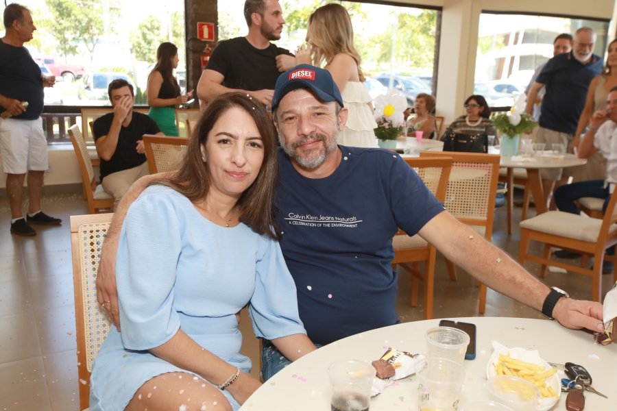 ANIVERSÁRIO DE 1 ANO DA CECÍLIA ZAFANI ARID – “MARGARIDAS” - Eloisa Mattos