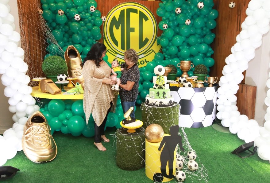 ANIVERSÁRIO DE LUIZ ENZO MELO DA SILVA – 11 ANOS – TEMA MIRASSOL FUTEBOL CLUBE - Eloisa Mattos