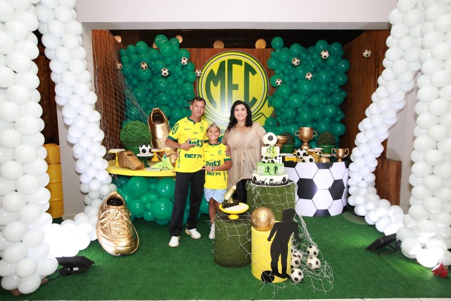 ANIVERSÁRIO DE LUIZ ENZO MELO DA SILVA – 11 ANOS – TEMA MIRASSOL FUTEBOL CLUBE - Eloisa Mattos