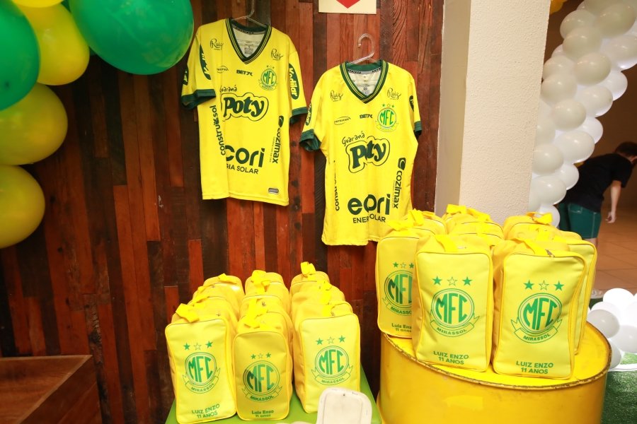 ANIVERSÁRIO DE LUIZ ENZO MELO DA SILVA – 11 ANOS – TEMA MIRASSOL FUTEBOL CLUBE - Eloisa Mattos