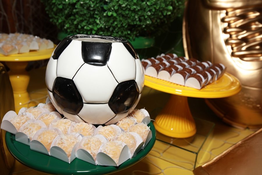 ANIVERSÁRIO DE LUIZ ENZO MELO DA SILVA – 11 ANOS – TEMA MIRASSOL FUTEBOL CLUBE - Eloisa Mattos