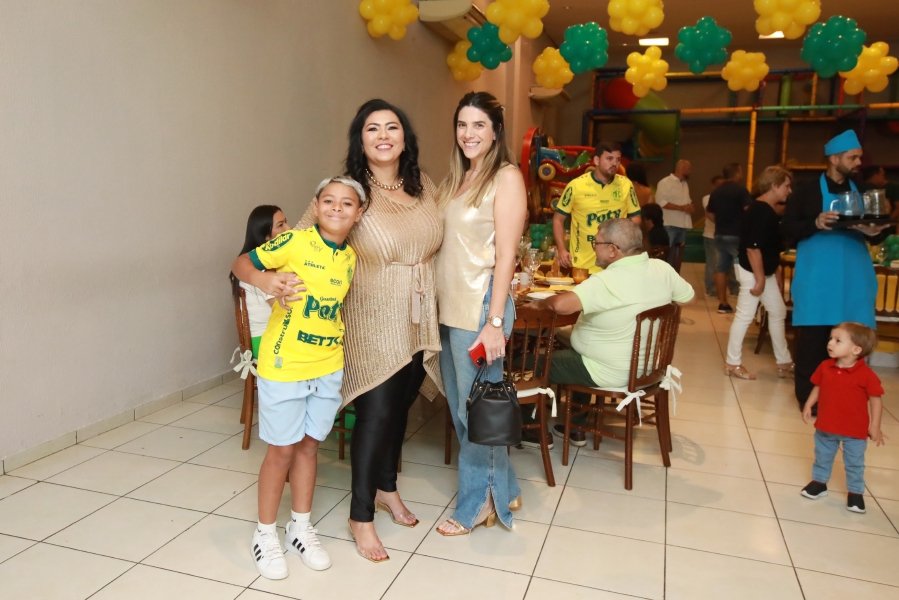 ANIVERSÁRIO DE LUIZ ENZO MELO DA SILVA – 11 ANOS – TEMA MIRASSOL FUTEBOL CLUBE - Eloisa Mattos