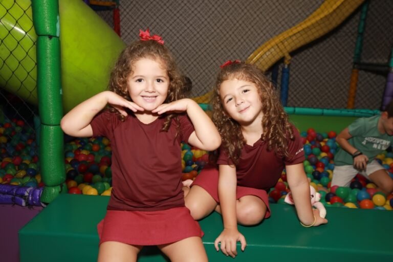 resized_ELO_3168