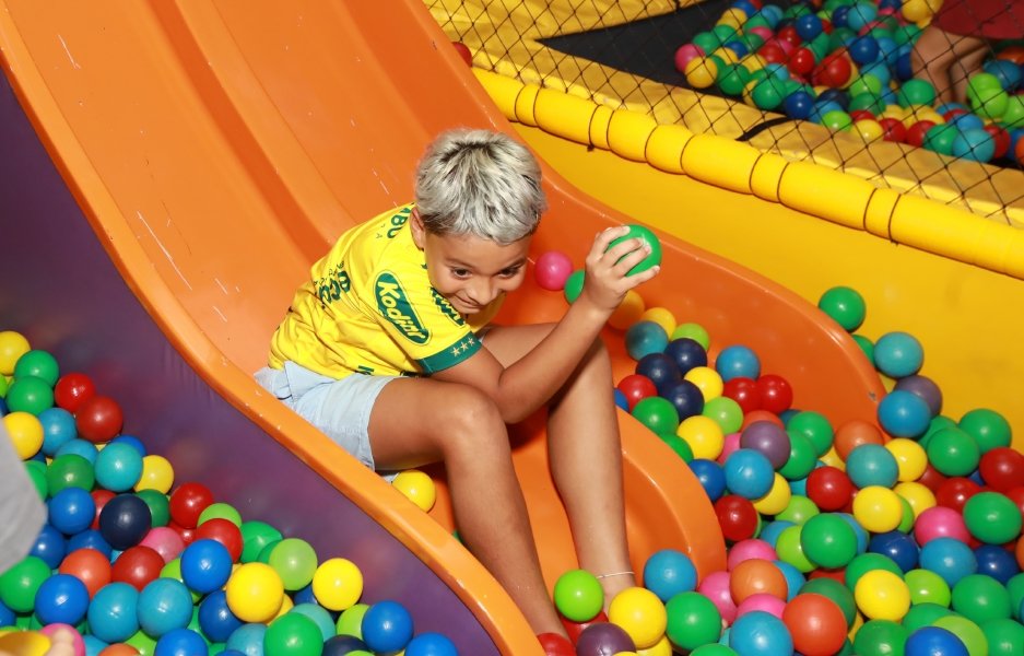 ANIVERSÁRIO DE LUIZ ENZO MELO DA SILVA – 11 ANOS – TEMA MIRASSOL FUTEBOL CLUBE - Eloisa Mattos