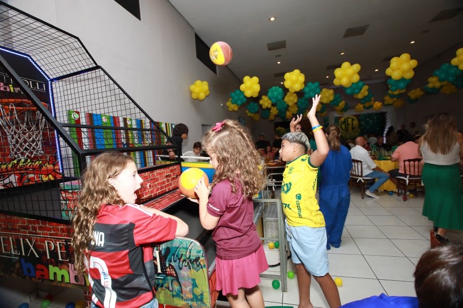 ANIVERSÁRIO DE LUIZ ENZO MELO DA SILVA – 11 ANOS – TEMA MIRASSOL FUTEBOL CLUBE - Eloisa Mattos