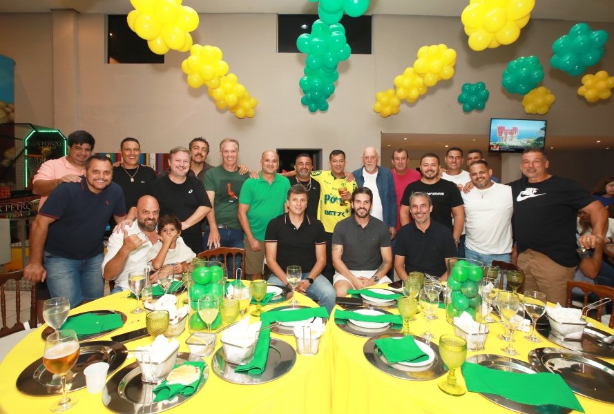 ANIVERSÁRIO DE LUIZ ENZO MELO DA SILVA – 11 ANOS – TEMA MIRASSOL FUTEBOL CLUBE - Eloisa Mattos