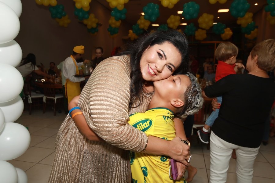 ANIVERSÁRIO DE LUIZ ENZO MELO DA SILVA – 11 ANOS – TEMA MIRASSOL FUTEBOL CLUBE - Eloisa Mattos