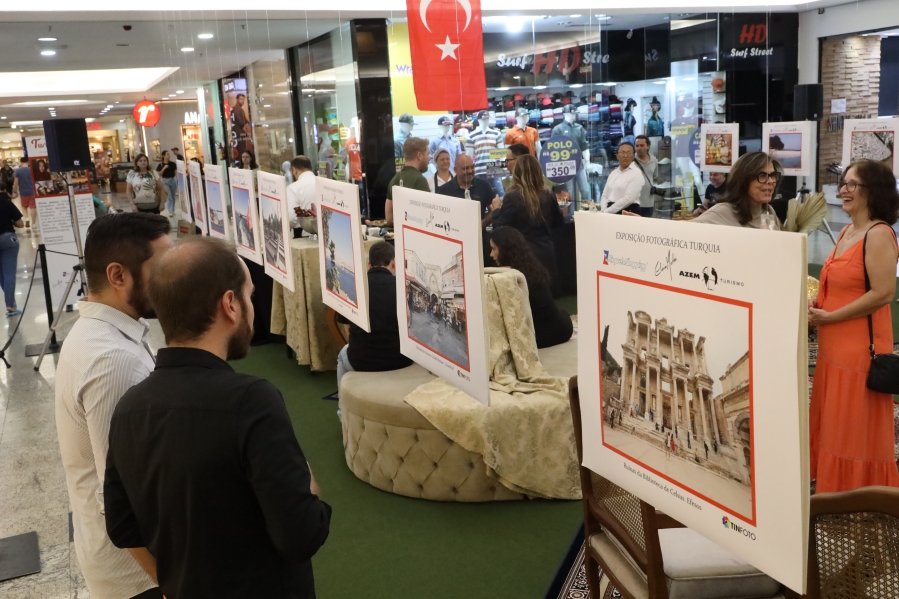 COQUETEL DE ABERTURA DA 4ª EDIÇÃO DA EXPOSIÇÃO FOTOGRÁFICA “PAÍSES E SUAS CULTURAS” TURQUIA 2019/RIOPRETO SHOPPING - Eloisa Mattos
