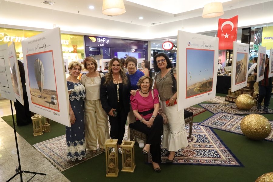 COQUETEL DE ABERTURA DA 4ª EDIÇÃO DA EXPOSIÇÃO FOTOGRÁFICA “PAÍSES E SUAS CULTURAS” TURQUIA 2019/RIOPRETO SHOPPING - Eloisa Mattos