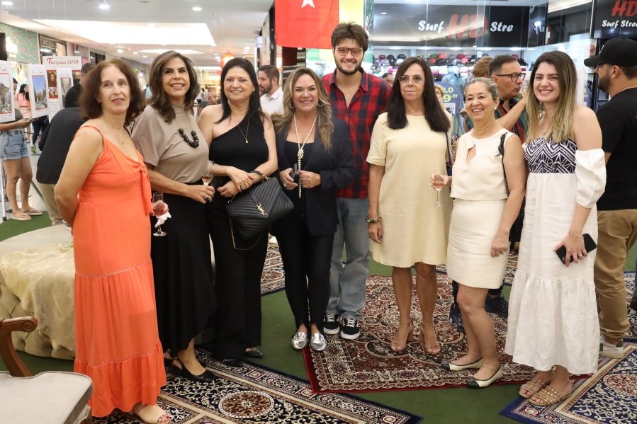 COQUETEL DE ABERTURA DA 4ª EDIÇÃO DA EXPOSIÇÃO FOTOGRÁFICA “PAÍSES E SUAS CULTURAS” TURQUIA 2019/RIOPRETO SHOPPING - Eloisa Mattos