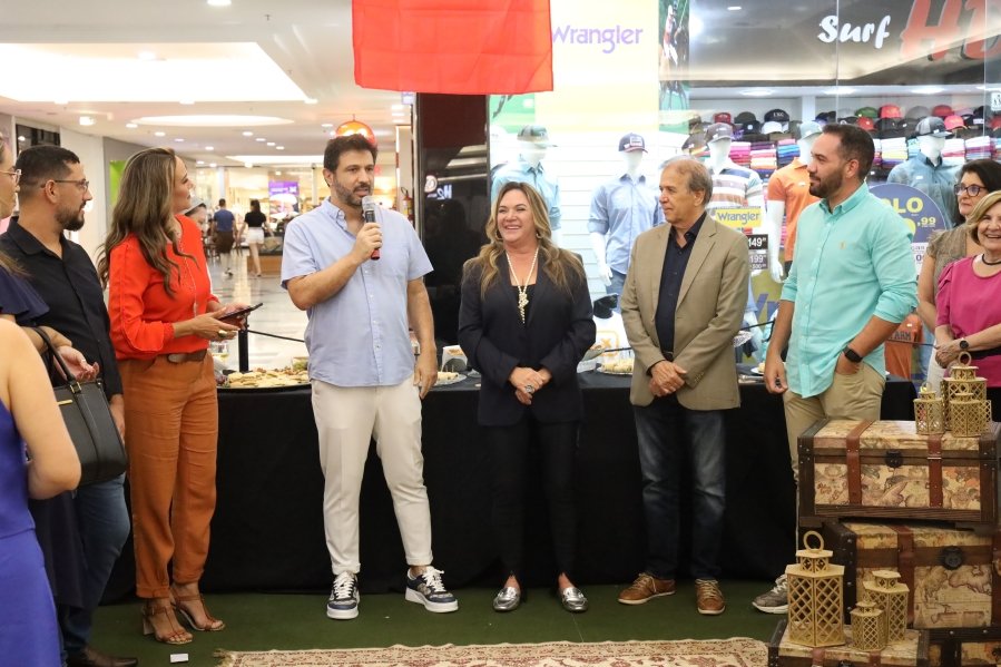 COQUETEL DE ABERTURA DA 4ª EDIÇÃO DA EXPOSIÇÃO FOTOGRÁFICA “PAÍSES E SUAS CULTURAS” TURQUIA 2019/RIOPRETO SHOPPING - Eloisa Mattos