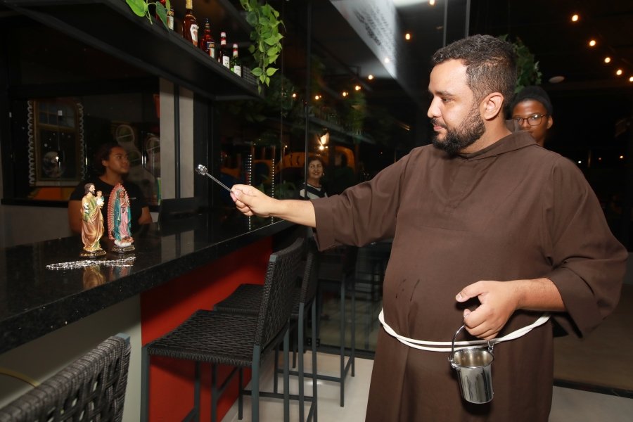 INAUGURAÇÃO DA MOLECAGGIO PIZZARIA E BAR EM ENGENHEIRO SHIMIDTH - Eloisa Mattos