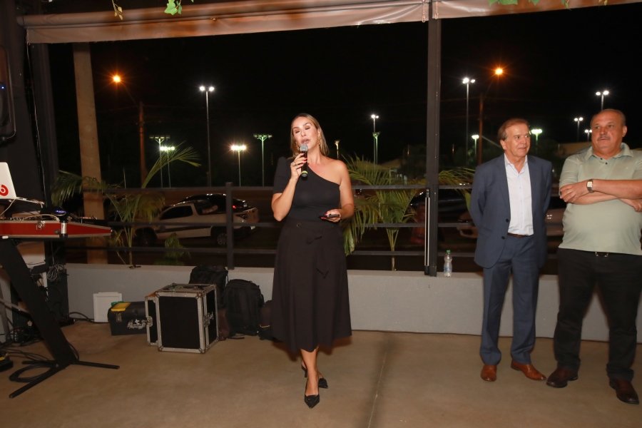 INAUGURAÇÃO DA MOLECAGGIO PIZZARIA E BAR EM ENGENHEIRO SHIMIDTH - Eloisa Mattos