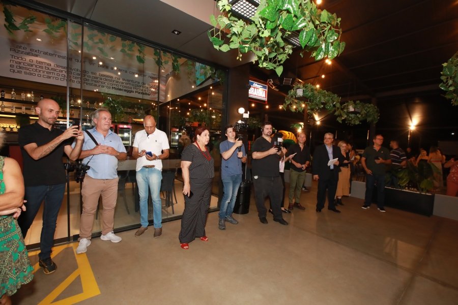 INAUGURAÇÃO DA MOLECAGGIO PIZZARIA E BAR EM ENGENHEIRO SHIMIDTH - Eloisa Mattos