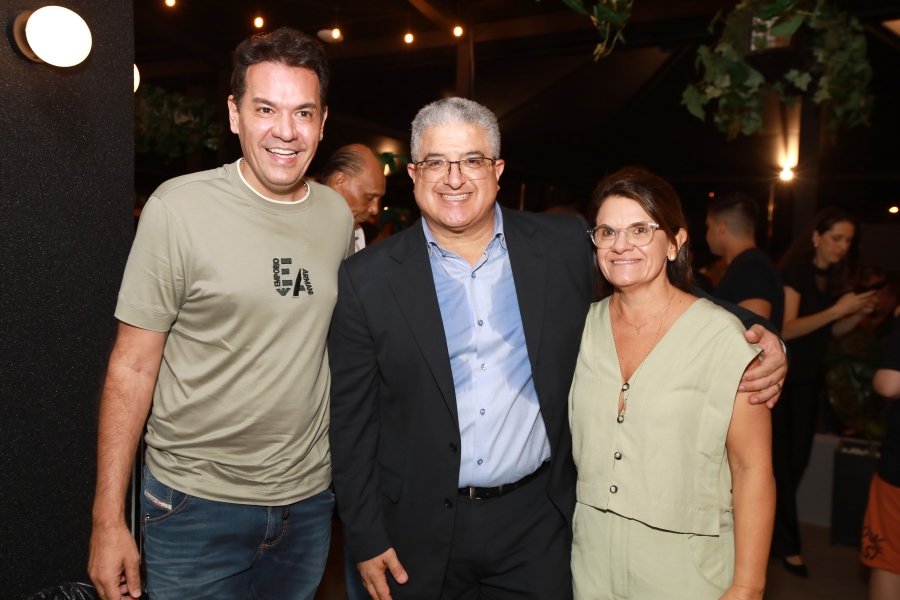 INAUGURAÇÃO DA MOLECAGGIO PIZZARIA E BAR EM ENGENHEIRO SHIMIDTH - Eloisa Mattos