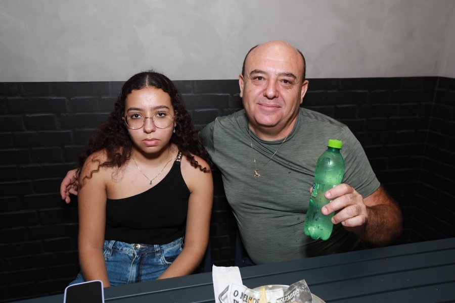INAUGURAÇÃO DA MOLECAGGIO PIZZARIA E BAR EM ENGENHEIRO SHIMIDTH - Eloisa Mattos