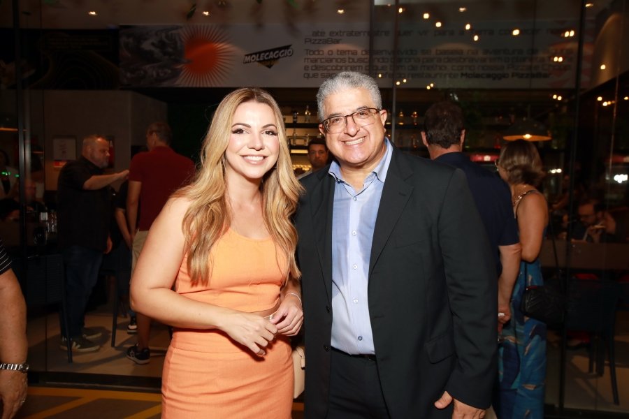 INAUGURAÇÃO DA MOLECAGGIO PIZZARIA E BAR EM ENGENHEIRO SHIMIDTH - Eloisa Mattos