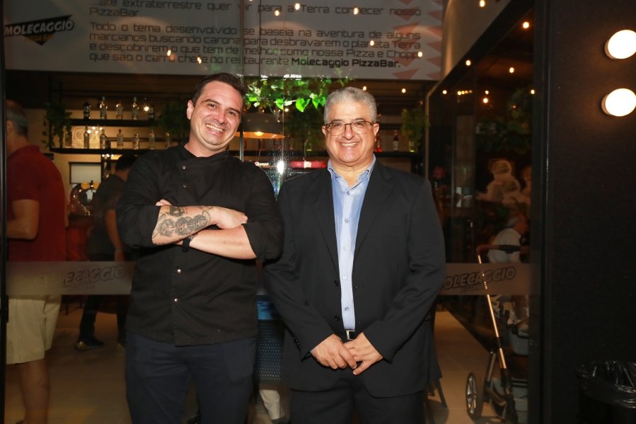INAUGURAÇÃO DA MOLECAGGIO PIZZARIA E BAR EM ENGENHEIRO SHIMIDTH - Eloisa Mattos