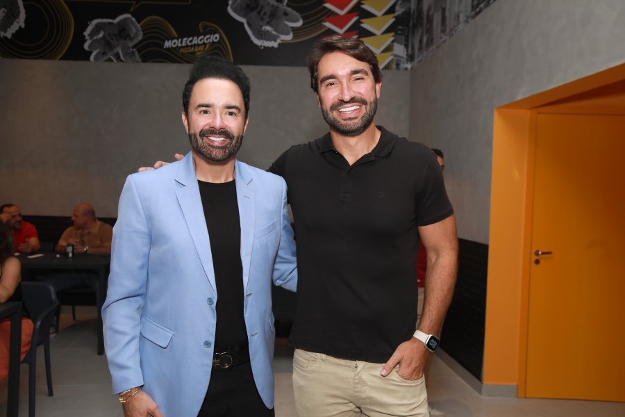 INAUGURAÇÃO DA MOLECAGGIO PIZZARIA E BAR EM ENGENHEIRO SHIMIDTH - Eloisa Mattos