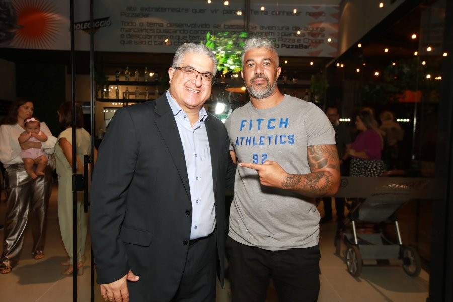 INAUGURAÇÃO DA MOLECAGGIO PIZZARIA E BAR EM ENGENHEIRO SHIMIDTH - Eloisa Mattos