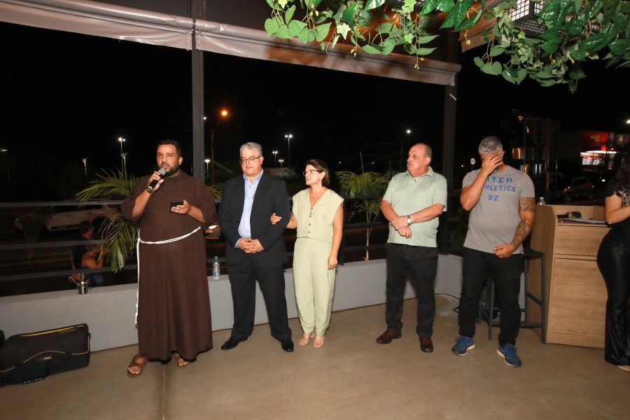 INAUGURAÇÃO DA MOLECAGGIO PIZZARIA E BAR EM ENGENHEIRO SHIMIDTH - Eloisa Mattos