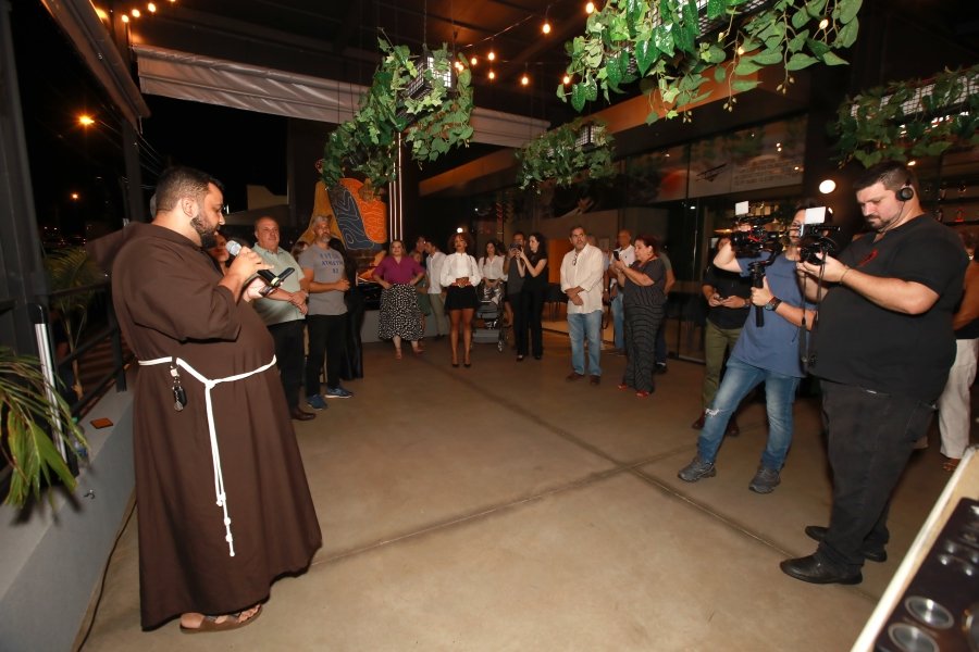 INAUGURAÇÃO DA MOLECAGGIO PIZZARIA E BAR EM ENGENHEIRO SHIMIDTH - Eloisa Mattos