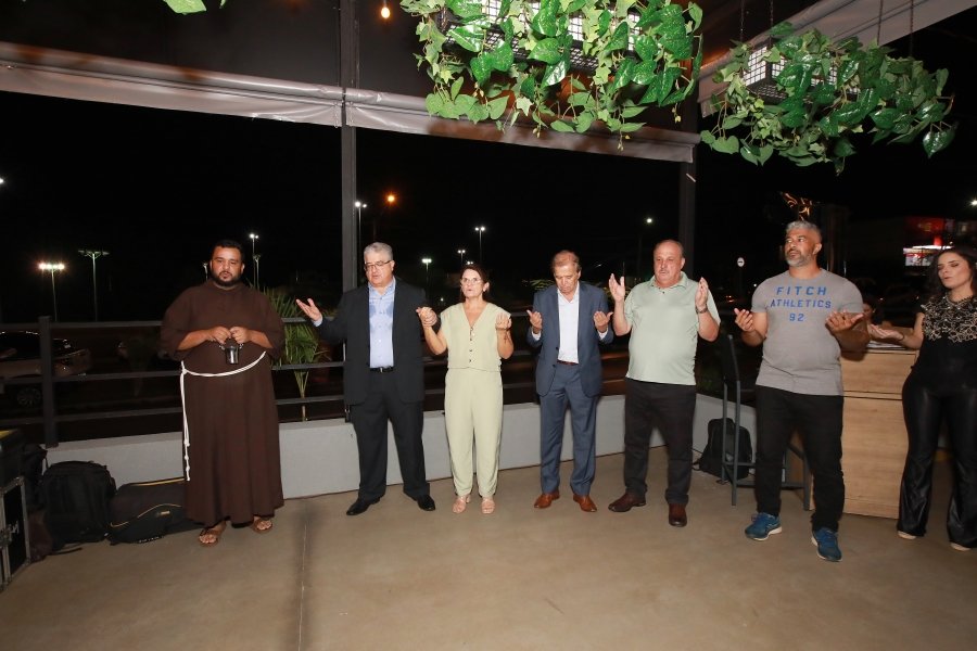 INAUGURAÇÃO DA MOLECAGGIO PIZZARIA E BAR EM ENGENHEIRO SHIMIDTH - Eloisa Mattos