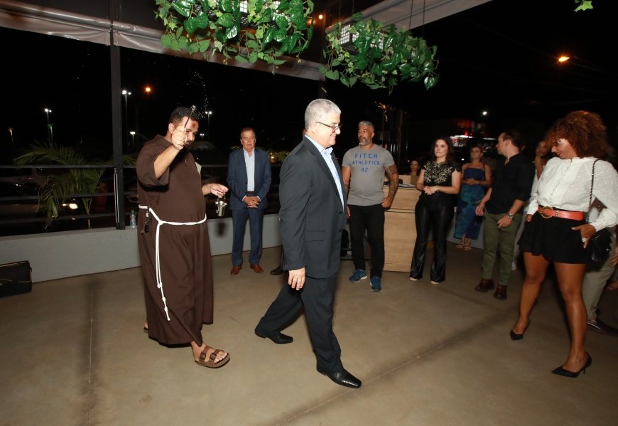 INAUGURAÇÃO DA MOLECAGGIO PIZZARIA E BAR EM ENGENHEIRO SHIMIDTH - Eloisa Mattos