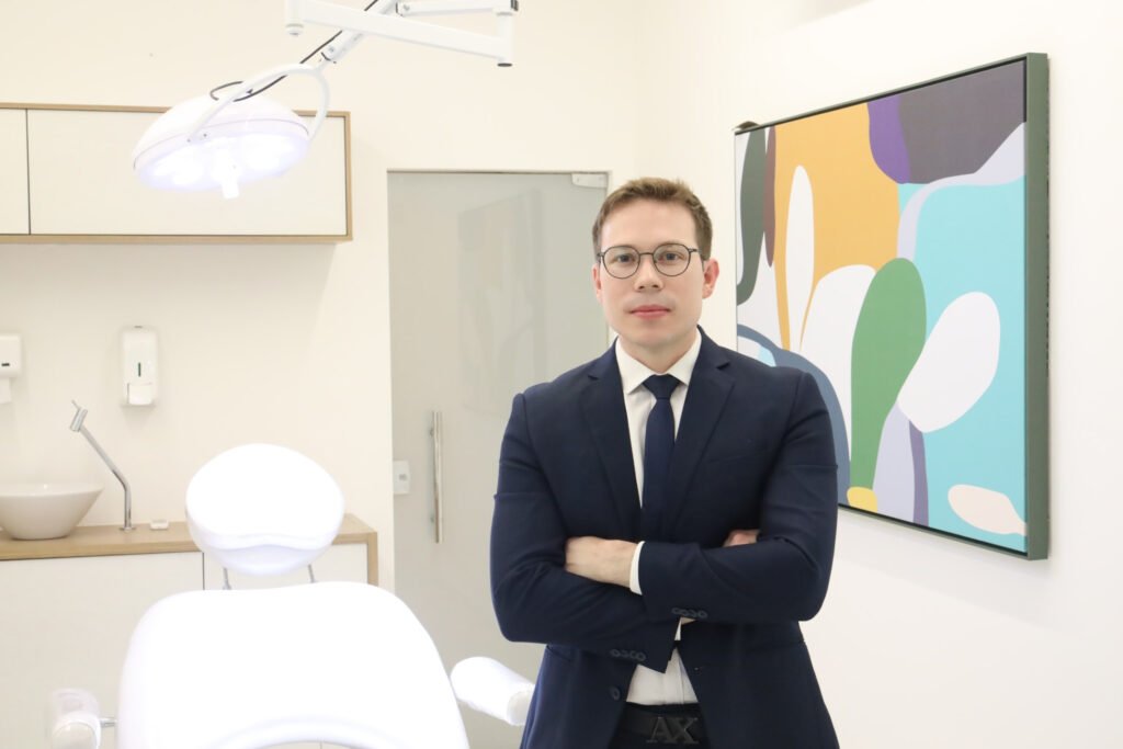 Médico Revela Verdades e Mitos Sobre Transplante Capilar de Alta Densidade