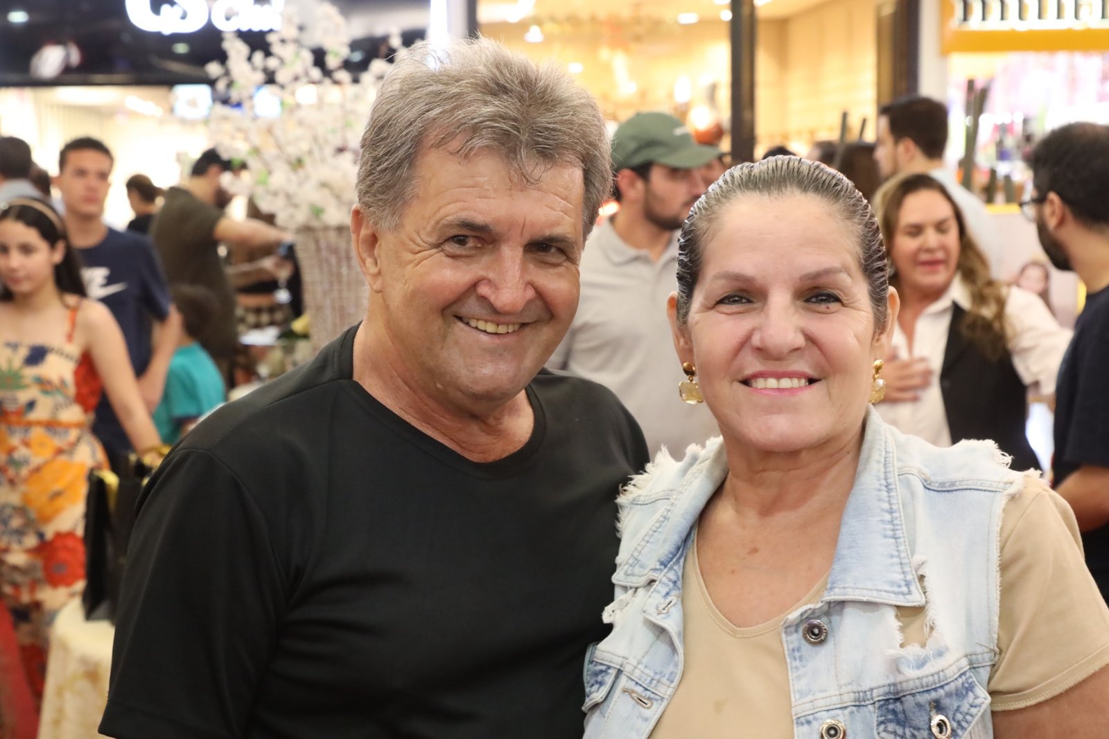 COQUETEL 16ª EDIÇÃO “MÃES E FILHOS EM FOCO” NO RIOPRETO SHOPPING CENTER - Eloisa Mattos