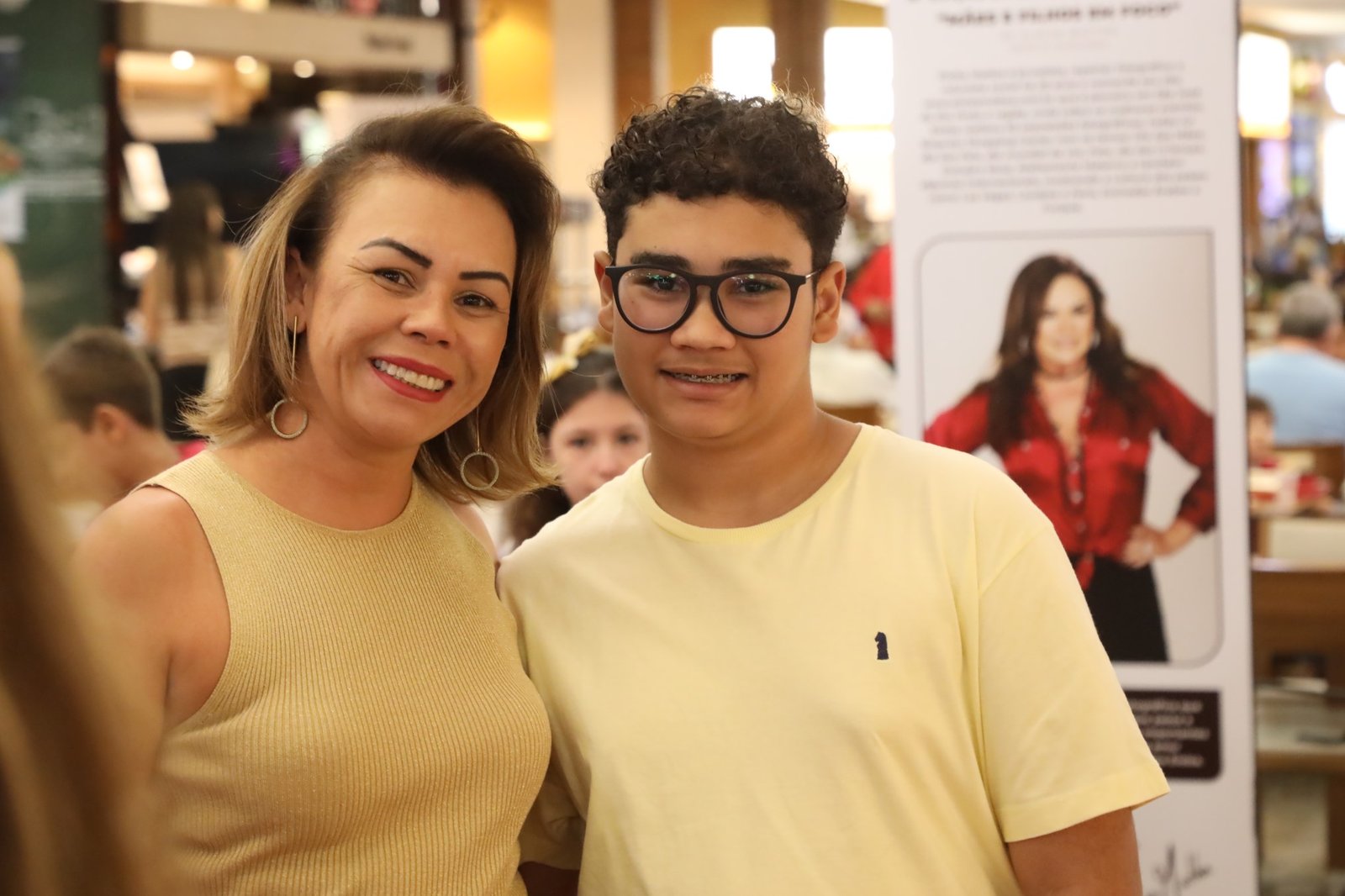 COQUETEL 16ª EDIÇÃO “MÃES E FILHOS EM FOCO” NO RIOPRETO SHOPPING CENTER - Eloisa Mattos