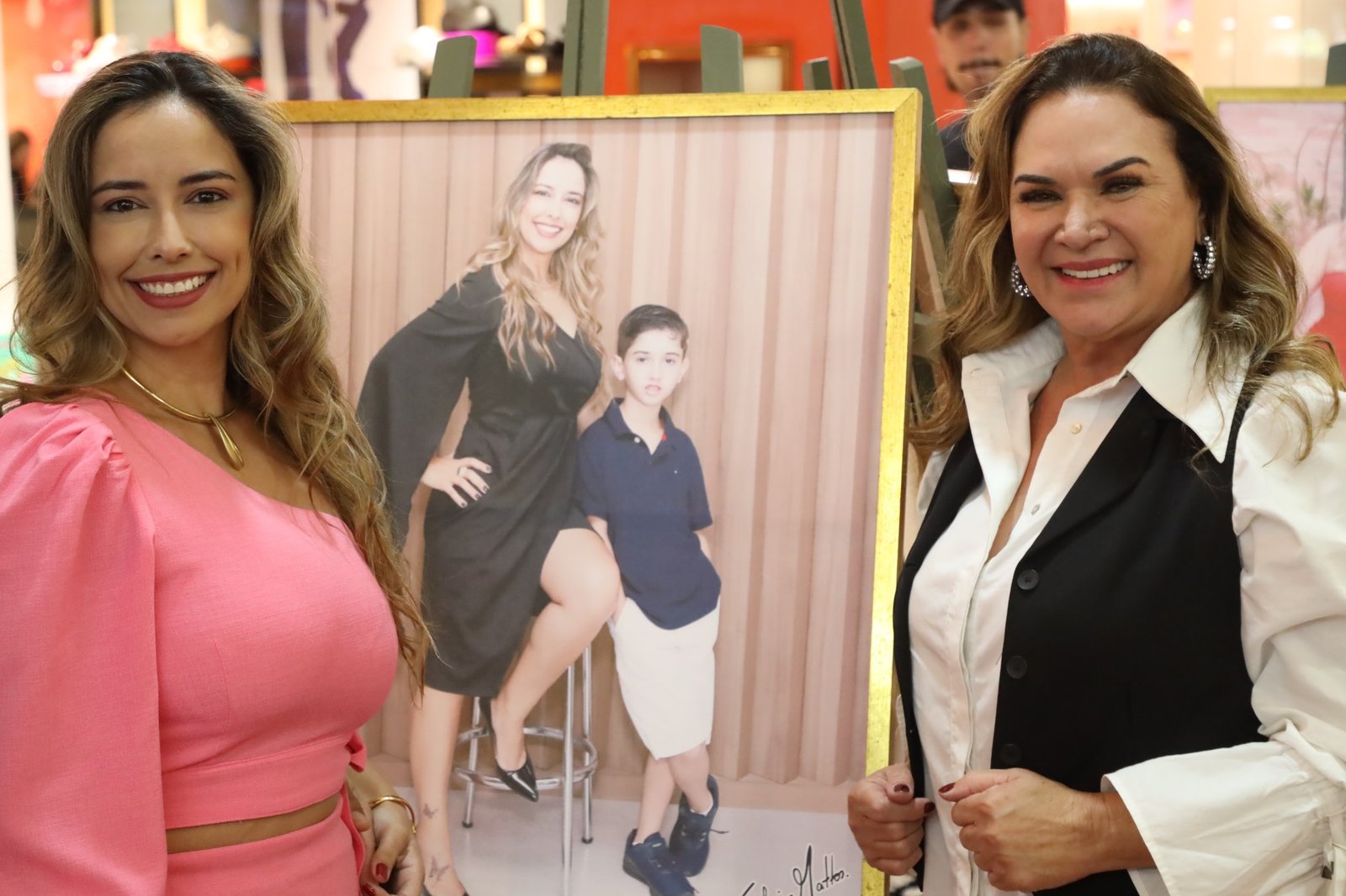 COQUETEL 16ª EDIÇÃO “MÃES E FILHOS EM FOCO” NO RIOPRETO SHOPPING CENTER - Eloisa Mattos
