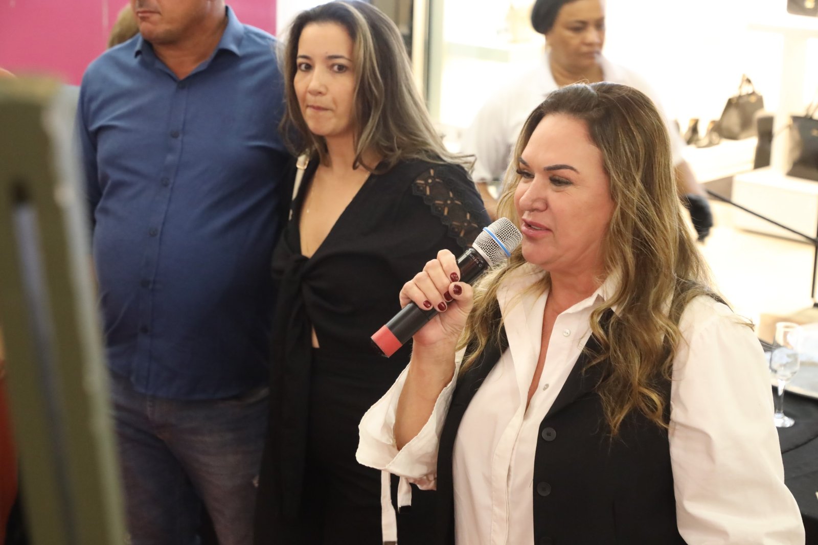 COQUETEL 16ª EDIÇÃO “MÃES E FILHOS EM FOCO” NO RIOPRETO SHOPPING CENTER - Eloisa Mattos