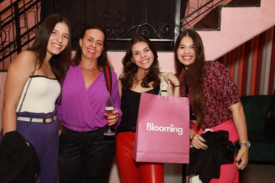 BLOOMING, UM NOVO CONCEITO EM MODA, ACABA DE INAUGURAR EM SÃO JOSÉ DO RIO PRETO. - Eloisa Mattos