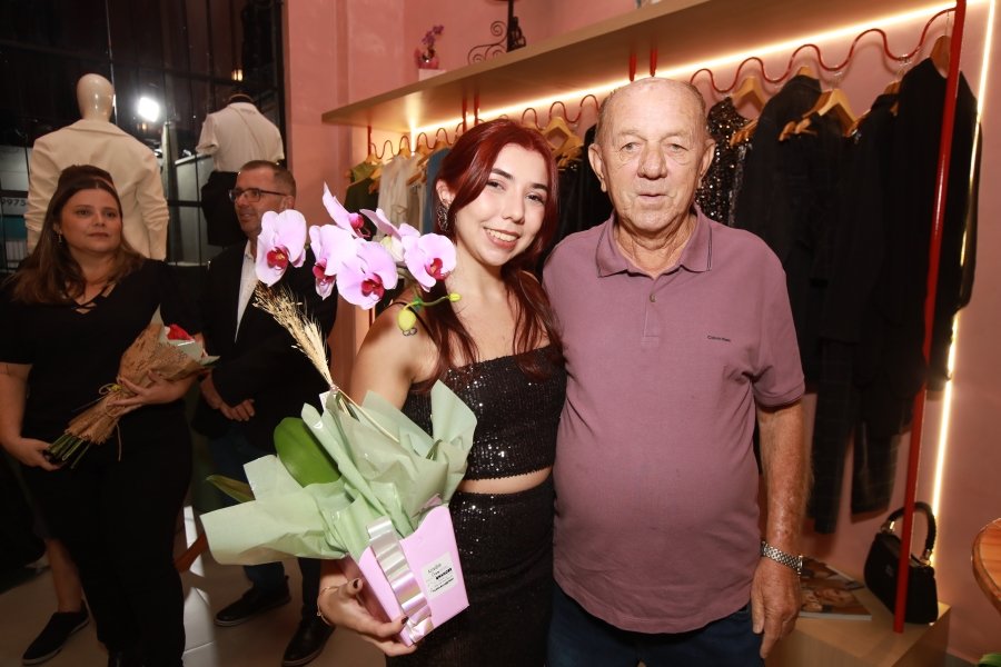 BLOOMING, UM NOVO CONCEITO EM MODA, ACABA DE INAUGURAR EM SÃO JOSÉ DO RIO PRETO. - Eloisa Mattos
