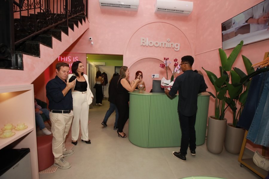 BLOOMING, UM NOVO CONCEITO EM MODA, ACABA DE INAUGURAR EM SÃO JOSÉ DO RIO PRETO. - Eloisa Mattos